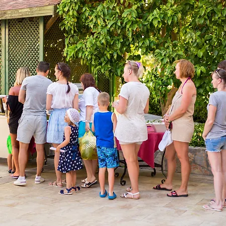 Village Family شقة فندقية 4*