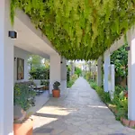 Village Family Side
