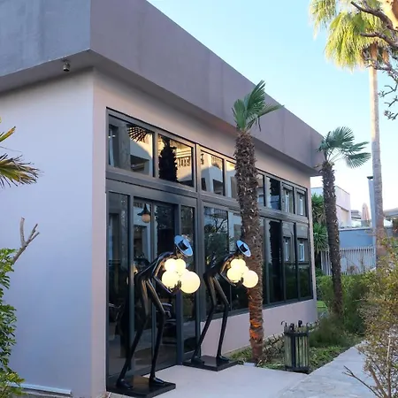 Hotel Village Family 4*