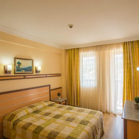 Village Family Hotel