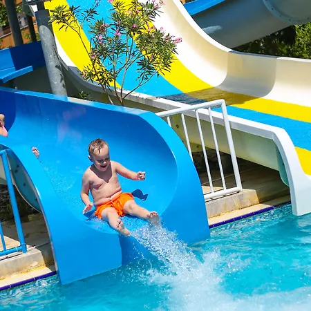 Village Family Sidé