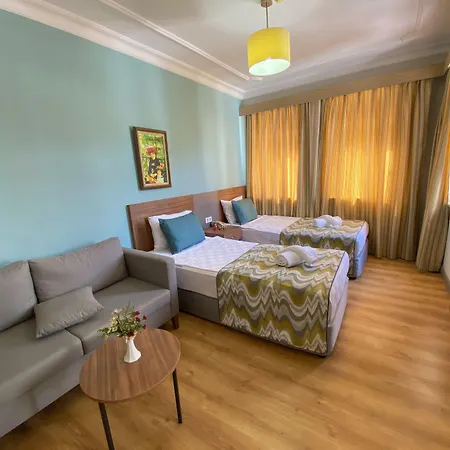 Village Family Sidé