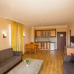 Aparthotel Side Village Family Suite 4*
